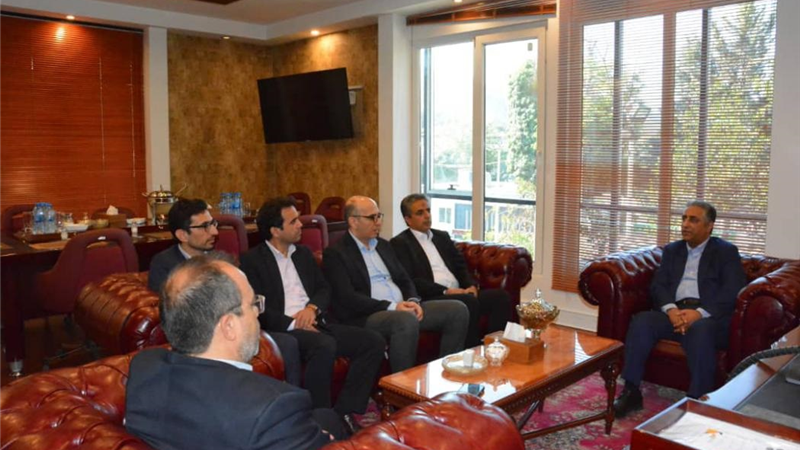 حمایت بانك صنعت و معدن از یكی از تولیدكنندگان عمده قطعات خودرو در كشور ؛ بازدید مدیرعامل از شركت ایمن تك پیشرو