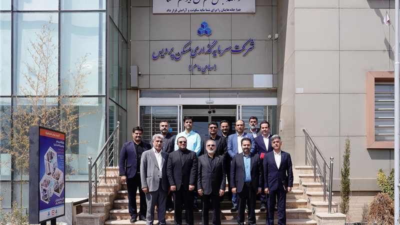 ارتقای توانمندی‌ها و استفاده از فناوری‌های نوین؛ رمز توسعه صنعت ساختمان کشور