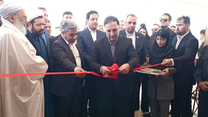 مدیرعامل صندوق امید:موانع و تحریمهای داخلی را باید از جلوی پای کارآفرینان برداشت
