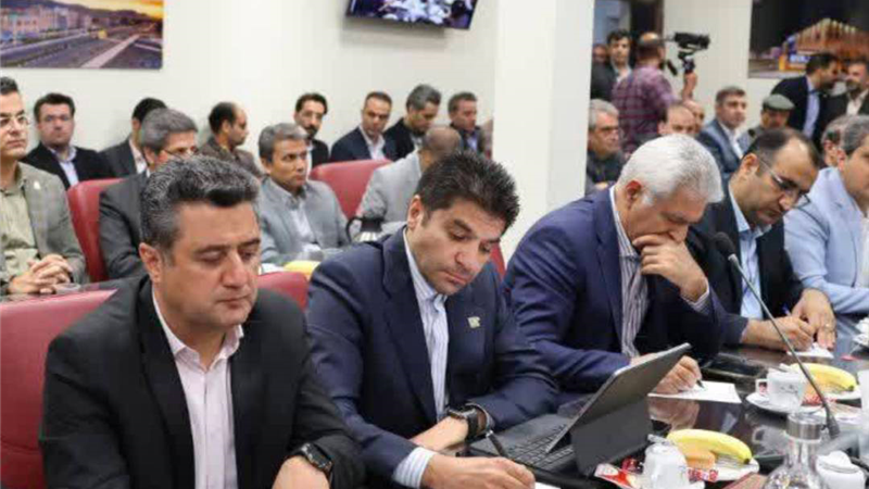مدیرعامل پست بانک ایران به همراه وزیر ارتباطات و فناوری اطلاعات به استان خراسان جنوبی سفر کرد