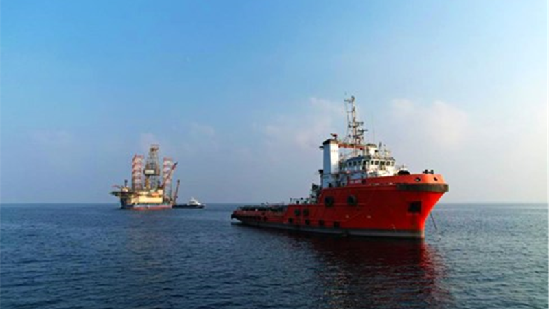 جابجایی سکوی حفاری DCI-1 به میدان گازی بلال در شرایط دشوار جوی به پایان رسید