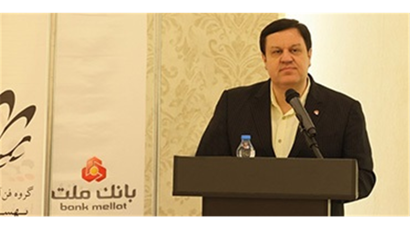 محصولات جدید بانك ملت بر پایه فناوری های نوین و متكی بر دانش نخبگان كشور است