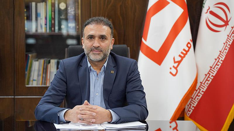 فرهنگ سازی رعایت الزامات مبارزه با پولشویی و تامین مالی تروریسم در میان همکاران و مشتریان/ سلامت اقتصادی در گرو ارایه خدمات بانکداری سالم به مشتریان است