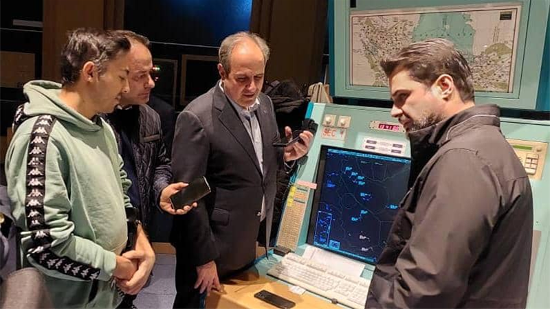 وزير راه و شهرسازي از تلاش‌هاي شبانه‌روزي متخصصان صنعت فرودگاهي و هوانوردي قدرداني کرد