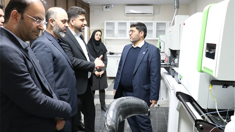 حضور مدیرعامل گروه تامین و فرآوری مواد معدنی فولاد مبارکه در مرکز تحقیقات یزد