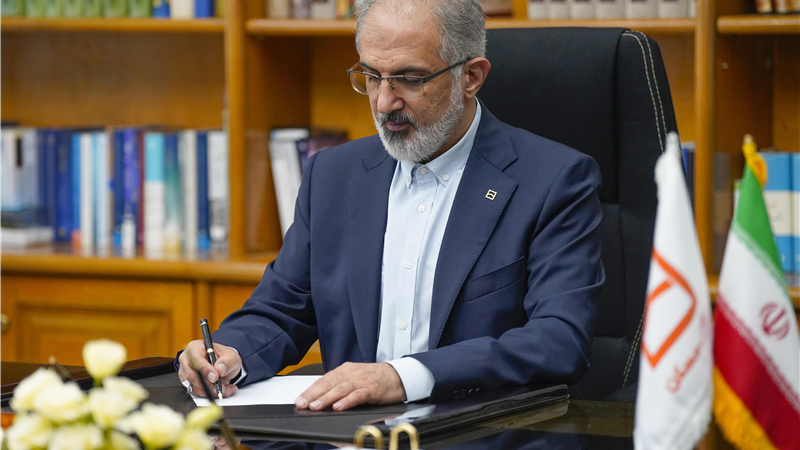  پیام مدیرعامل بانک مسکن در خصوص گرامیداشت یوم الله ۲۲ بهمن/ دعوت دکتر خورسندیان از کارکنان بانک مسکن جهت شرکت در راهپیمایی باشکوه ۲۲ بهمن