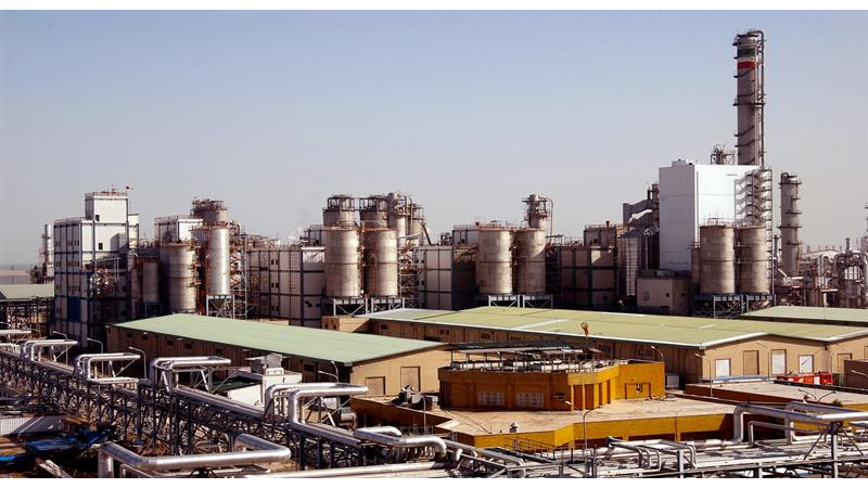 گواهینامه سطح ۲ فناوری به پتروشیمی شهید تندگویان اعطا شد