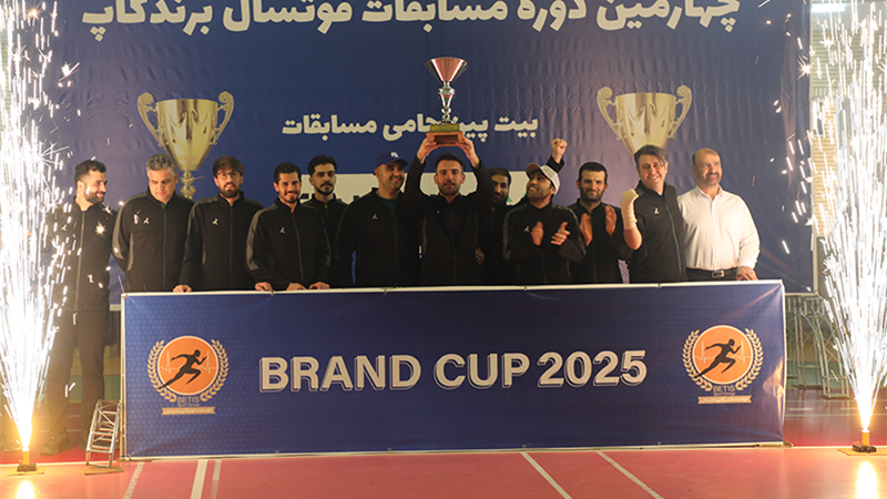 تیم فوتسال موسسه اعتباری ملل قهرمان شد