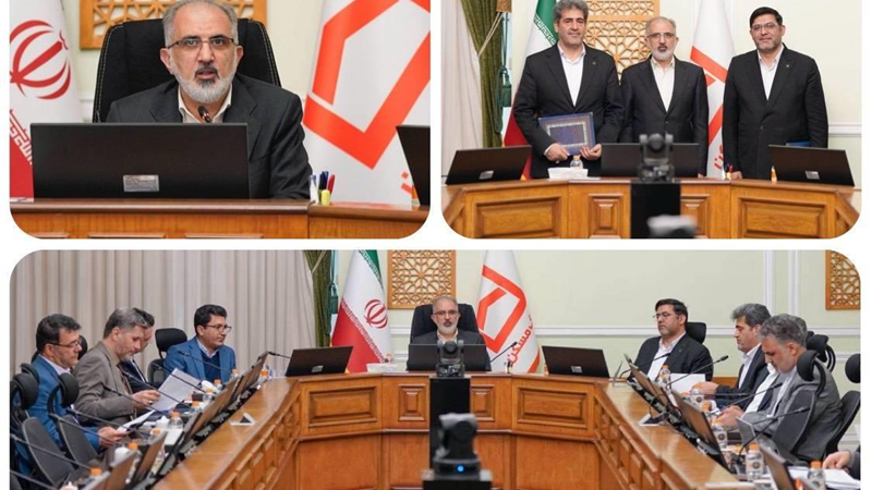 خورسندیان: اجرای اصول حاکمیت شرکتی در بانک بهبود عملکرد و شفافیت مالی را در پی دارد/ تحول دیجیتال باعث تسریع در انجام فرآیندها و ارتقای کسب و کار می شود