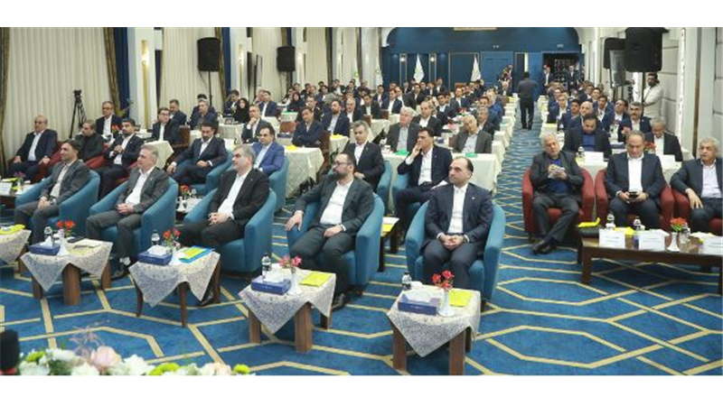همایش سراسری مدیران بانک قرض‌الحسنه مهر ایران برگزار شد