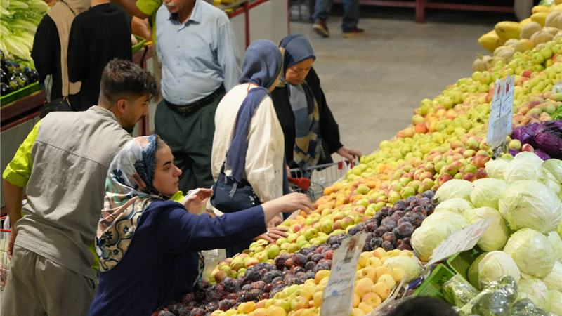 اختلاف قیمت 21 درصدی گوشت گوسفندی در میادین و بازارهای میوه و تره‌بار به نسبت سطح شهر 