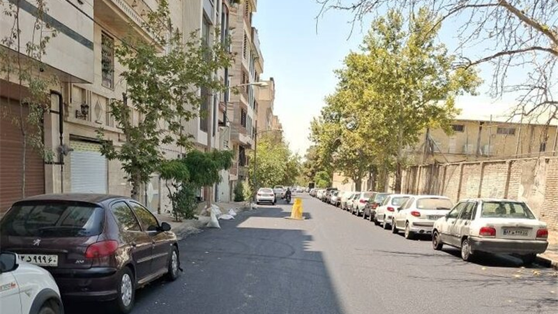 توزیع ۷۹۲ تن آسفالت در معابر منطقه ۴ برای نوسازی ۵۲۰۰ متر مربع از مسیرهای شهری