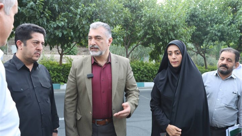 دومین مرحله بسیج کامل تانکرهای آبرسان جهت آبیاری اضطراری ۳۰۰ هکتار از عرصه‌های جنگلی منطقه ۴