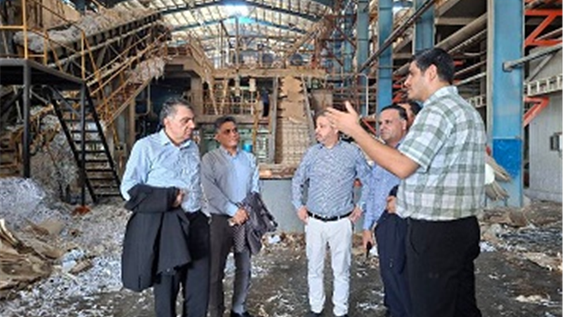 بازدید میدانی مدیران ارشد بانك صنعت و معدن از واحدهای تولیدی استان اصفهان با هدف تسریع در تعیین تكلیف مطالبات و حمایت از تولید