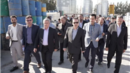 استاندار قزوین از سه واحد بزرگ تولیدی و صنعتی تامین مالی شده توسط بانك صنعت و معدن بازدید كرد